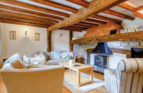 Bretforton House | 2 Bed in Evesham oc-89476