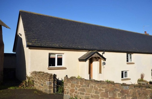 Newton Saint Cyres Cottage | 2 Bed in Exeter (oc-medvi)