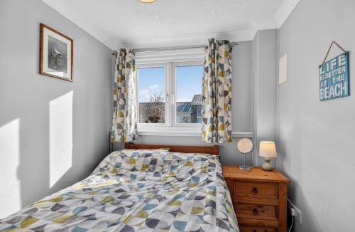 Stackpole House | 2 Bed in Freshwater East oc-s39030