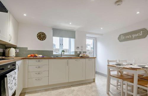 Upton St. Leonards House | 2 Bed in Gloucester oc-91603