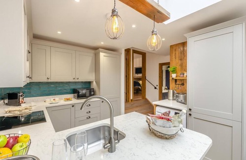 Harrogate House | 2 Bed in Harrogate (oc-q37519)