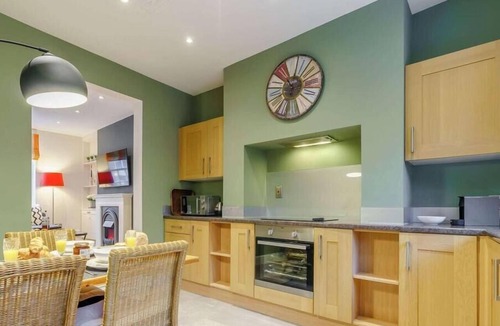 Harrogate City Centre Cottage | 2 Bed in Harrogate (oc-hh029)