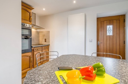 Peterhead Cottage | 2 Bed in Hatton (oc-t32765)