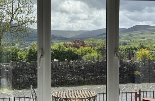 Hawes Cottage | 2 Bed in Hawes (oc-b30521)