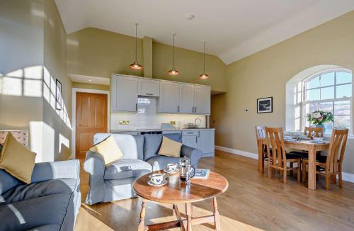 Hawick House | 2 Bed in Hawick oc-86021