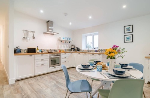 Hinton Blewett Cottage | 2 Bed in Hinton Blewett (oc-g34070)