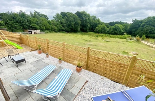 Fenny Bridges Ski Chalet | 2 Bed in Honiton (oc-76514)