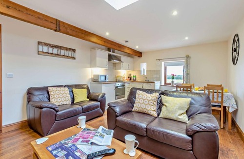 Wing Apartment | 2 Bed in Irthington (oc-m28305)