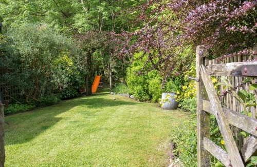 Borrowdale Cottage | 2 Bed in Keswick (oc-sz068)