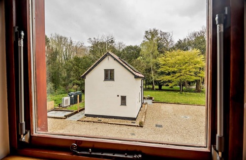 Hethel House | 2 Bed in Ketteringham (oc-p27381)