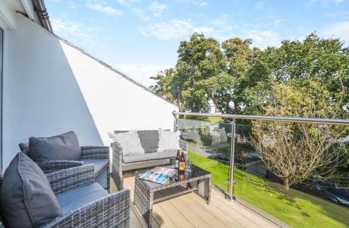 Llanbedrog House | 2 Bed in Llanbedrog oc-3glyny
