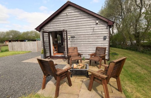 Penybont Ski Chalet | 2 Bed in Llandrindod Wells (oc-88203)