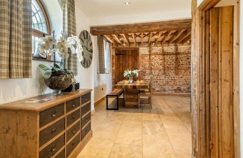 Bodham House | 2 Bed in Lower Bodham oc-p29591