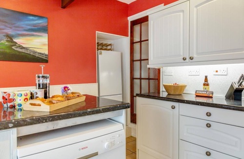 Lowick Cottage | 2 Bed in Lowick (oc-414296)