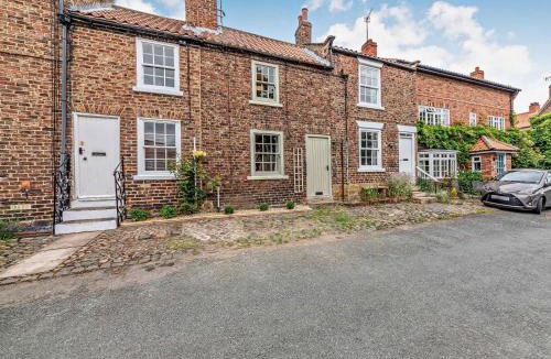 Stokesley House | 2 Bed in Middlesbrough oc-92731
