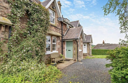 Cornhill on Tweed Cottage | 2 Bed in Mindrum (oc-50973)