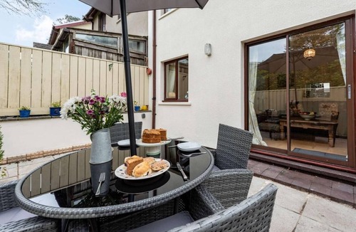 Narberth Cottage | 2 Bed in Narberth (oc-tc84026)