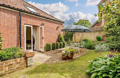 Irstead Cottage | 2 Bed in Norwich (oc-36880)
