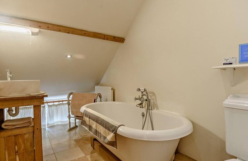 Irstead Cottage | 2 Bed in Norwich (oc-36880)