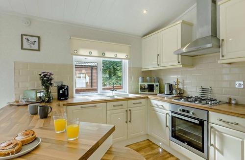 Graddon Cross Ski Chalet | 2 Bed in Okehampton (oc-85432)