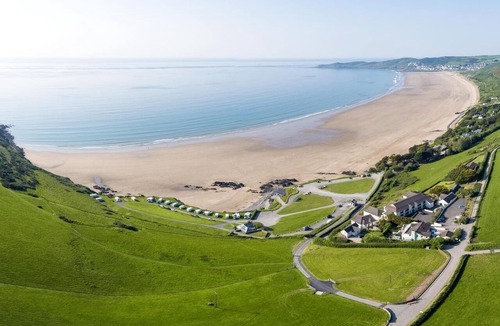 Putsborough Apartment | 2 Bed in Putsborough (oc-a22903)