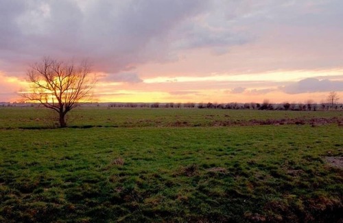 Reedham House | 2 Bed in Reedham (oc-2378)
