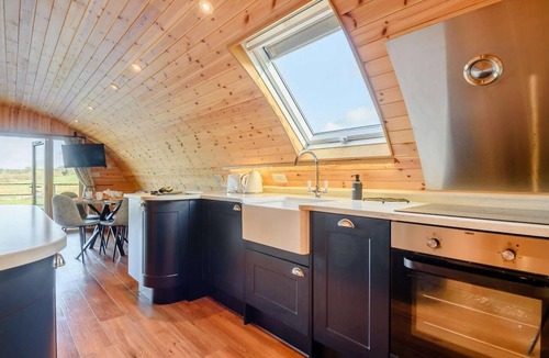 St Harmon Ski Chalet | 2 Bed in Rhayader (oc-90280)