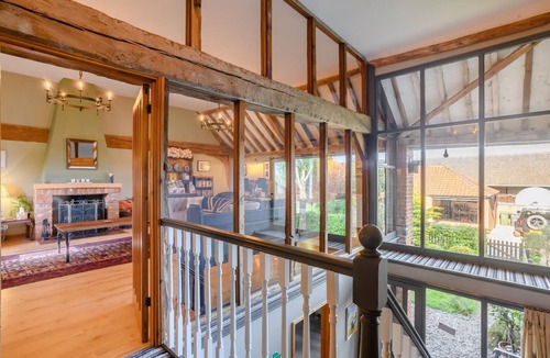 Runham Cottage | 2 Bed in Runham (oc-1995)