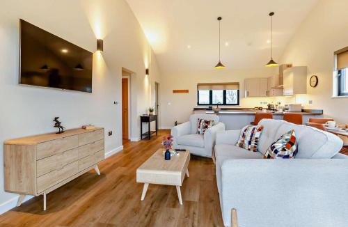 Babcary Cabin | 2 Bed in Somerton oc-92126