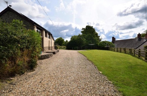 South Molton House | 2 Bed in South Molton oc-88992