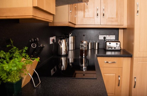 Saint Gennys Cottage | 2 Bed in St. Gennys (oc-s28164)