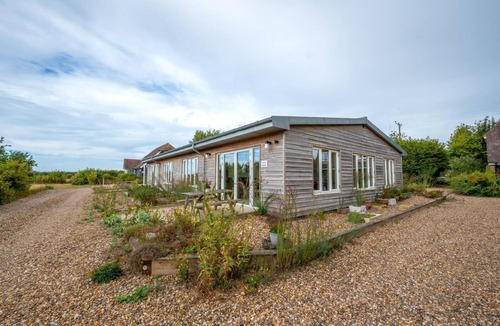 Etchinghill Cottage | 2 Bed in Stelling Minnis (oc-ek715)