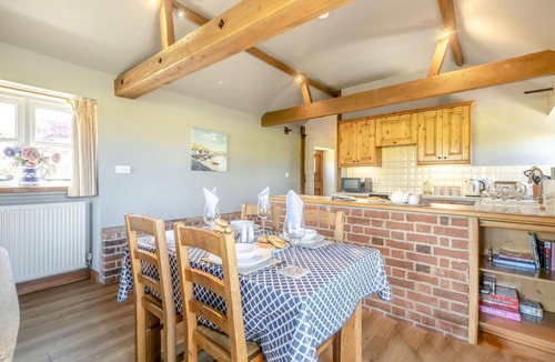 Irstead Cottage | 2 Bed in Swanton Abbott (oc-1173)
