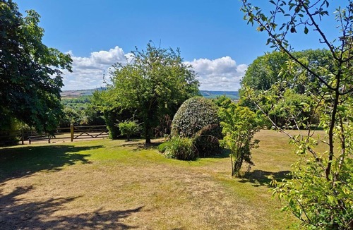 Fiddington Ski Chalet | 2 Bed in Taunton (oc-96238)