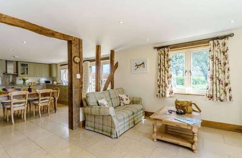 Thame Cottage | 2 Bed in Thame (oc-cc068)
