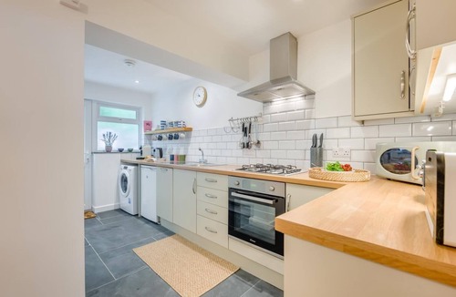 Wadebridge Cottage | 2 Bed in Wadebridge (oc-m32567)