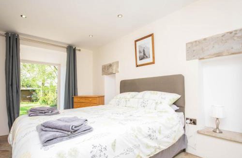 Stoborough House | 2 Bed in Wareham oc-dc184