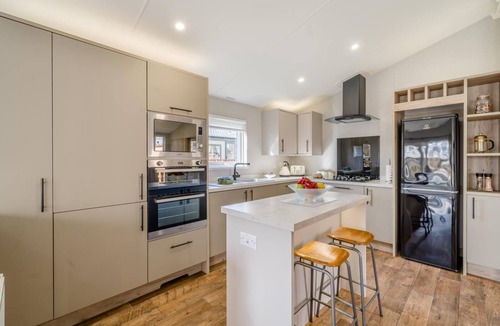 Warton Ski Chalet | 2 Bed in Warton (oc-s31031)