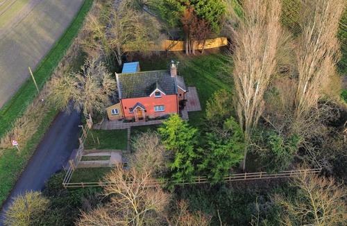 Hopton Cottage | 2 Bed in Wickhampton (oc-t34449)