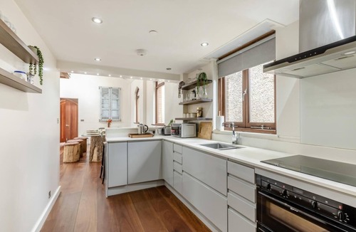 Winfrith Newburgh Cottage | 2 Bed in Winfrith Newburgh (oc-t32115)