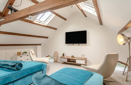 Winfrith Newburgh Cottage | 2 Bed in Winfrith Newburgh (oc-t32115)