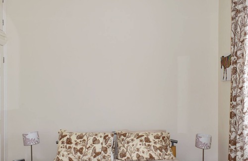 Bognor Regis Cottage | 2 bedroom accommodation in Bognor Regis