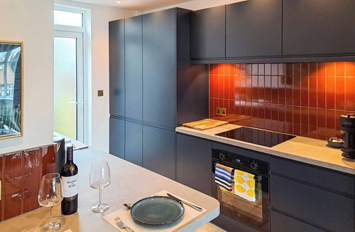 Martlesham Heath Apartment | 2 bedroom accommodation in Shotley Gate