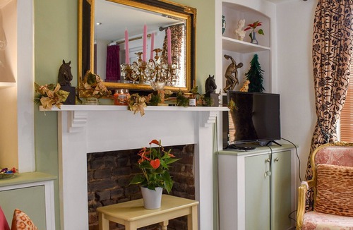 Canterbury Cottage | 2 bedroom accommodation in Canterbury