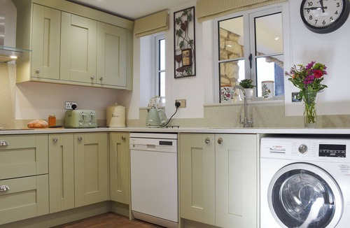 Cheltenham Cottage | 2 bedroom accommodation in Cheltenham