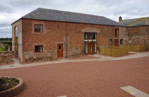 Wing Cottage | 2 bedroom accommodation in Irthington