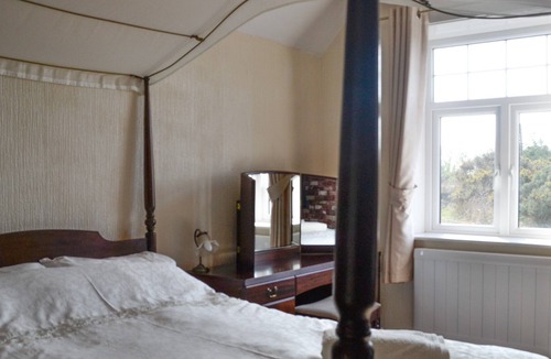 Sandyhills Cottage | 2 bedroom accommodation in Sandyhills