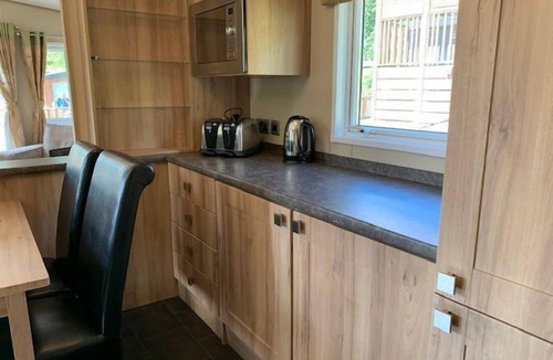 Chilworth House | 2 bedroom accommodation in Albury, Guildford