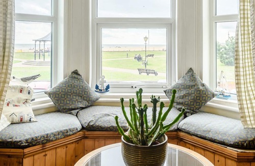 Gorleston-on-Sea Cottage | 2 bedroom accommodation in Gorleston