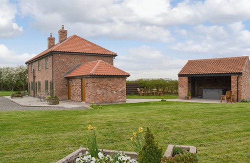 Bircotes Cottage | 2 bedroom accommodation in Ranby, near Retford